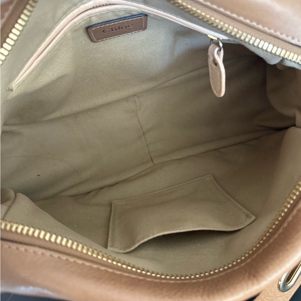 Chloe Paraty Medium Leather Shoulder Bag - Picture 5 of 14